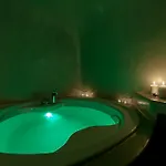 Evmenia Luxury Cave Oia
