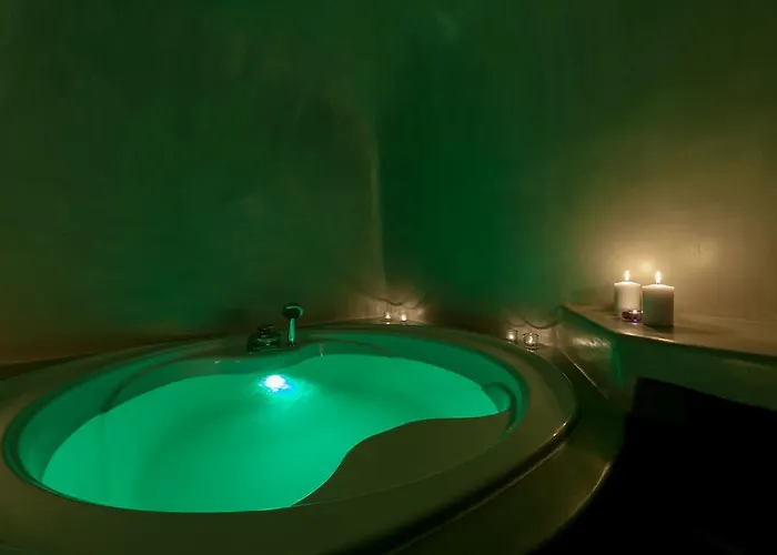 Evmenia Luxury Cave Ия