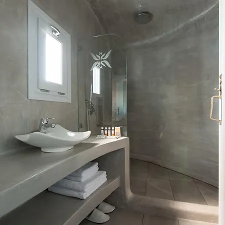 Evmenia Luxury Cave * Oia