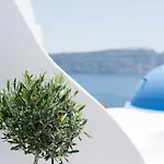 Evmenia Luxury Cave *