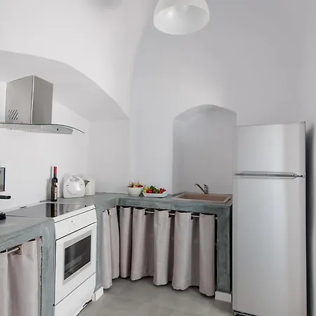 Evmenia Luxury Cave Villa *